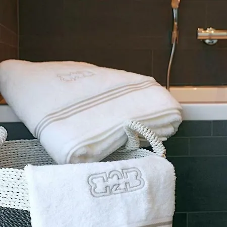 アパート B2b Luxury Services Included クノック・ヘイスト